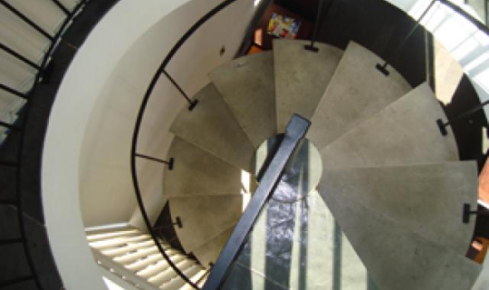 Escada interna FotoID 54022